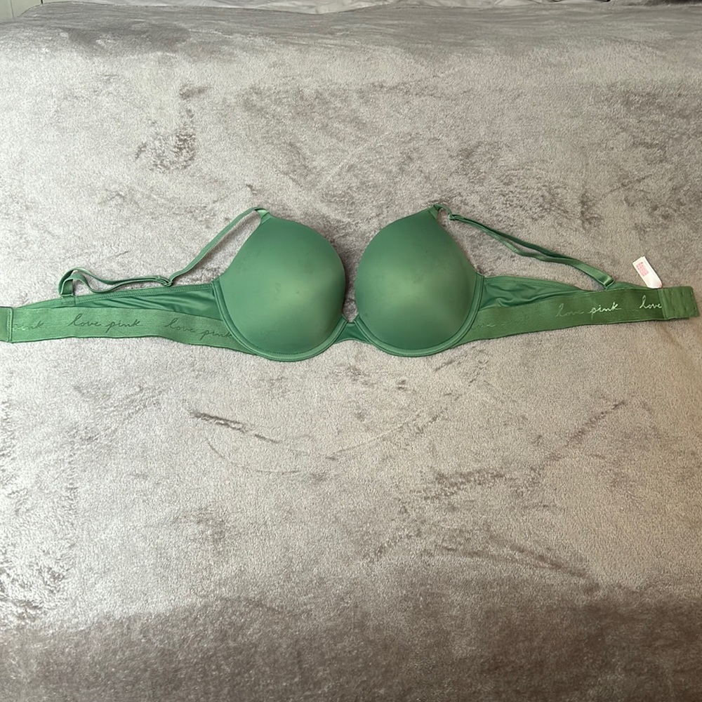 38B Victoria Secret push up green bra